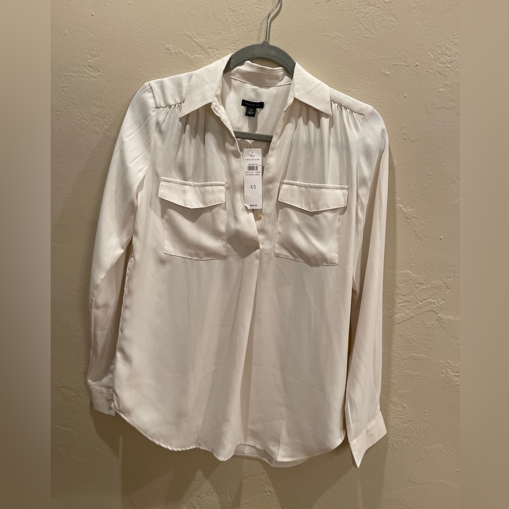 Ann Taylor XS blouse